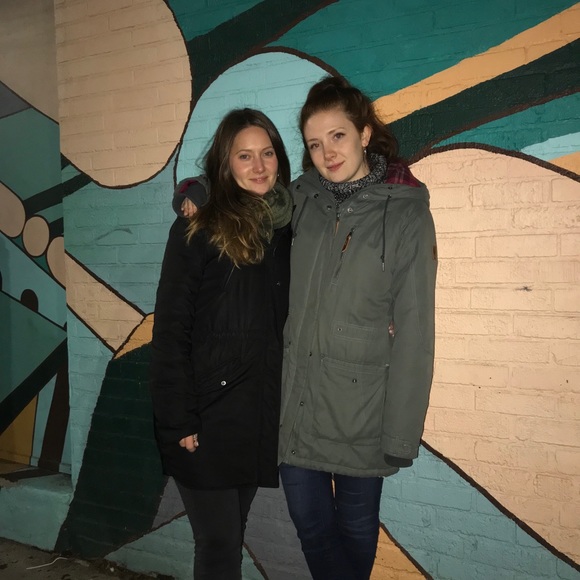 Meet your Posher, Samantha - Picture 1 of 1